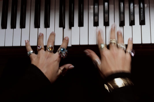 Vintage, Antique, and Estate Jewellery: What’s the Difference?