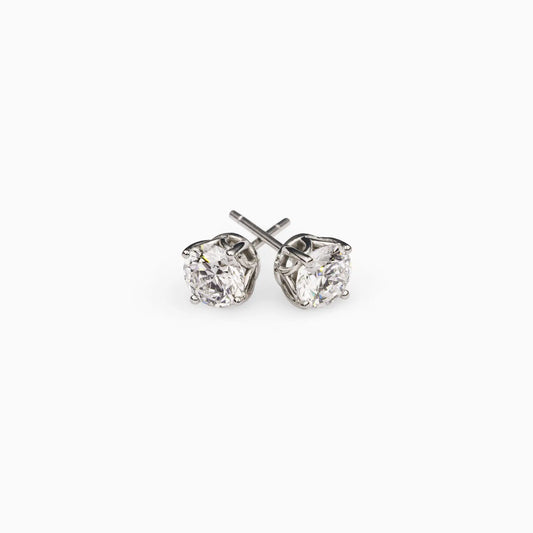 4 Claw Diamond Stud Earrings